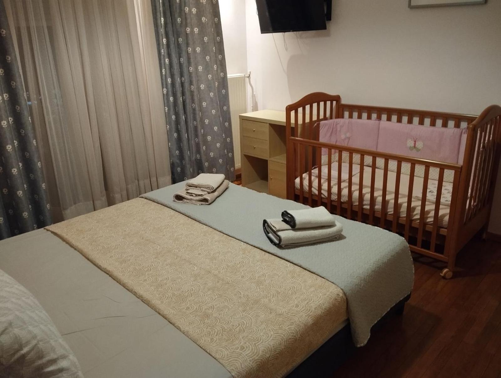 Spacious Flat Ideal For Families Athen Exterior foto